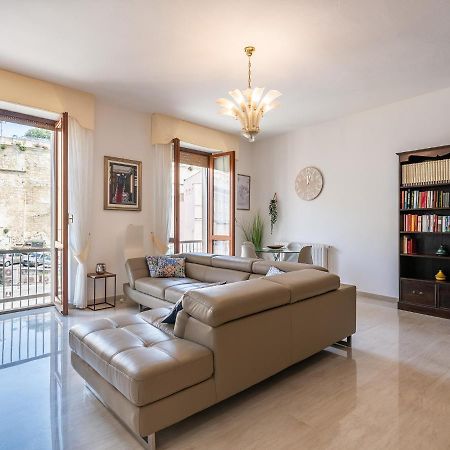 Apartment On Shopping Street Cagliari Buitenkant foto