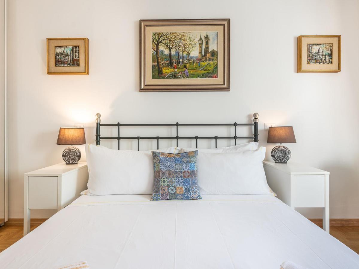 Apartment On Shopping Street Cagliari Buitenkant foto
