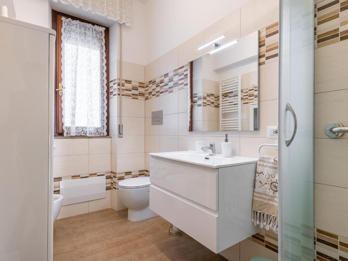 Apartment On Shopping Street Cagliari Buitenkant foto